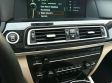 BMW 750i xDrive Night Vision
